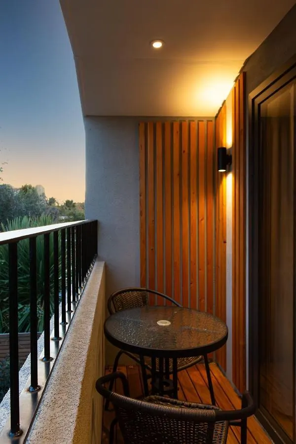 Stunning 3 Bed Apartment London 0*,
